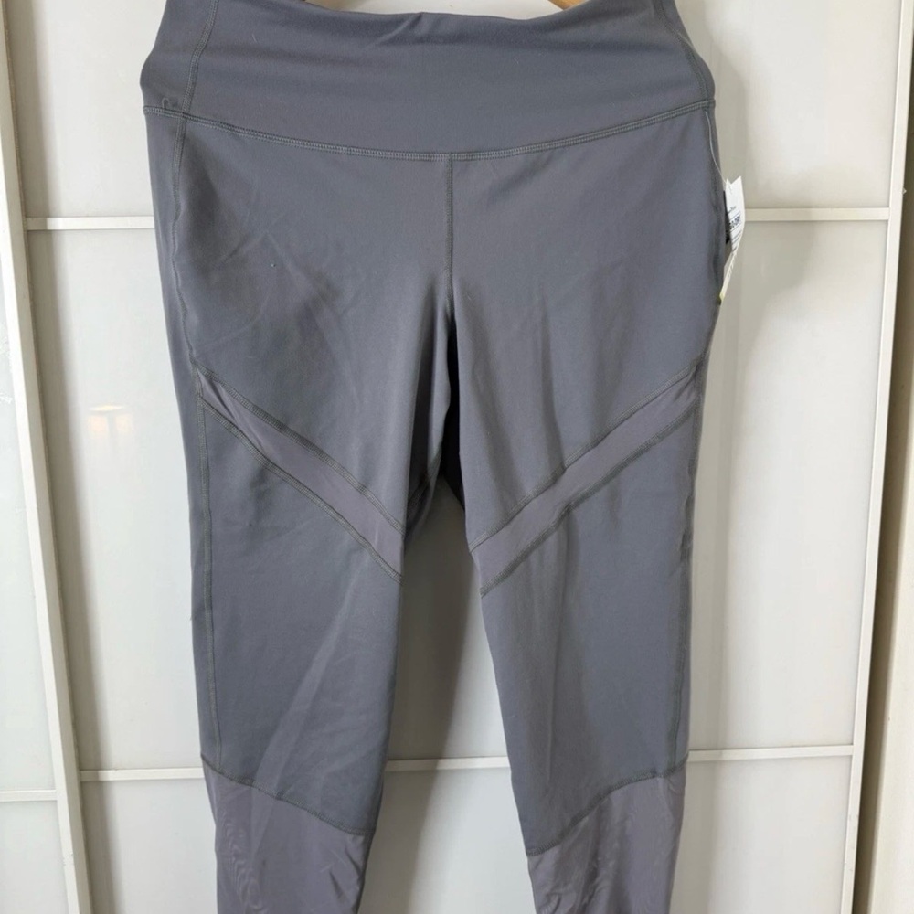 Old Navy Gray Go-Dry Leggings New with Tags XL